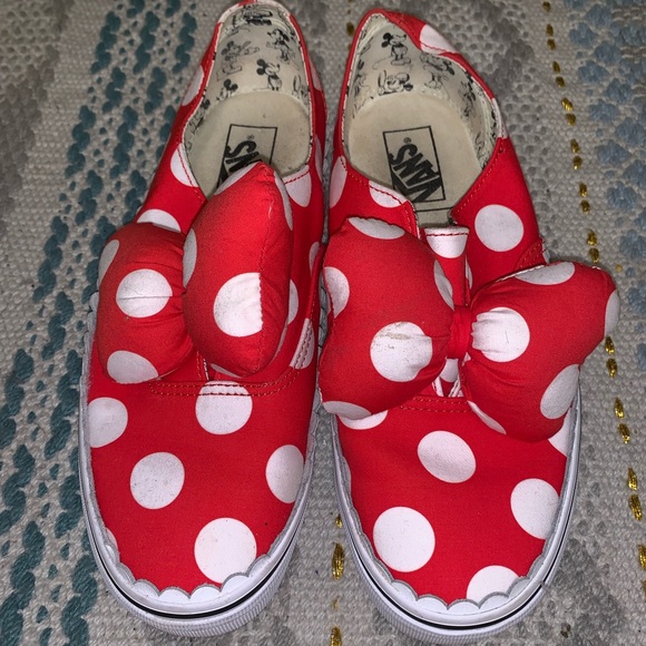 vans x disney red spot sliders